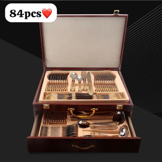 Service de 84 pièces de luxe